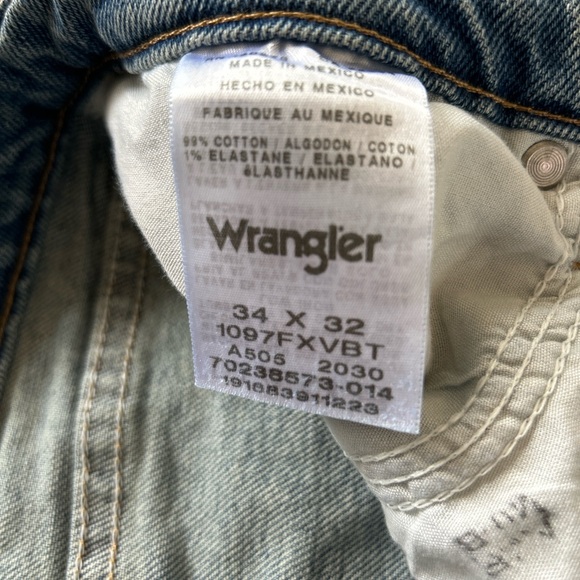 Wrangler Men's Medium Blue Straight-Leg Jeans - Picture 3 of 3